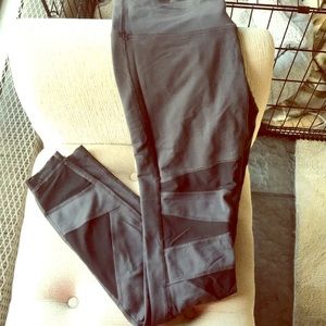 Lululemon Lab limited edition mesh wunderunders